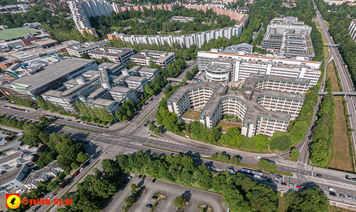 07.06.2023 - Neuperlachs neue Mitte mit PEP, Perlach Plaza, Share, Allianzversicherung und Wohnring